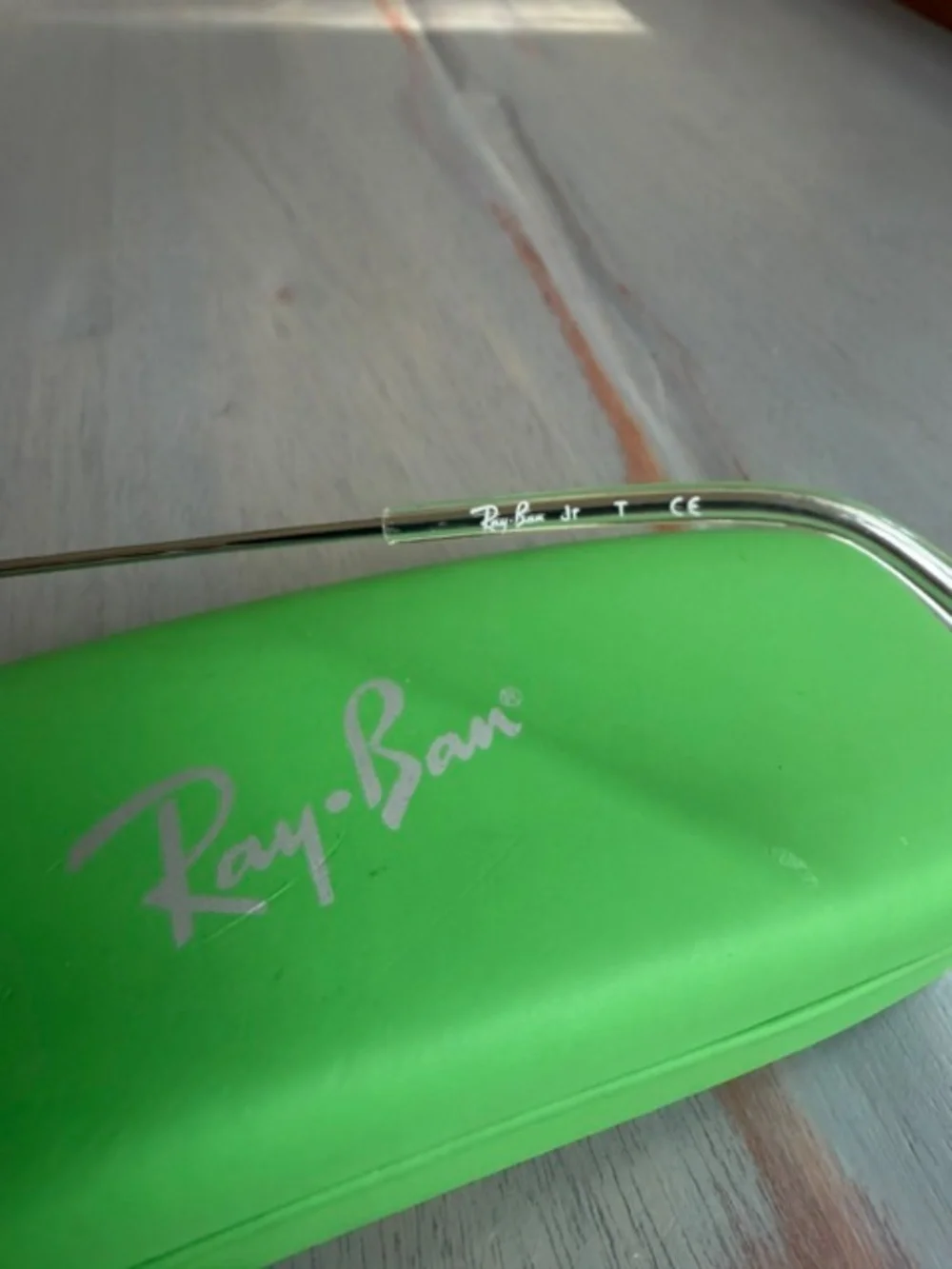 Ray-Ban Jr. 9506S Aviator Kids